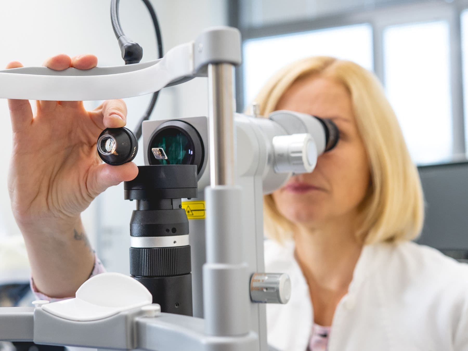 Kaj preverim pri pregledu zaradi motnjav v steklovini?